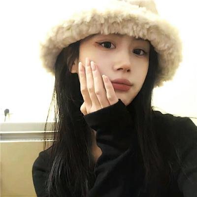 港口的日本姑娘